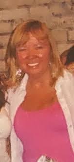 Beverly Moulton's Instagram, Twitter & Facebook