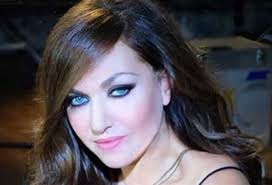 Μετράει ήδη 34 χρόνια παρουσίας στην ελληνική δισκογραφία αποτελώντας μία από τις πιο εμπορικές ερμηνεύτριες στην ελλάδα με πάνω από 1.500.000 πωλήσεις δίσκων. O Alpha 8a Giortasei Thn Anastash Me Thn Kaith Garmph Cityportal Gr