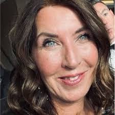 April Hallett's Instagram, Twitter & Facebook