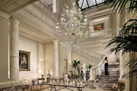 What was great was it had a hot shower with good pressure and was enclosed in a shower stall. The 10 Best Luxury Hotels In Milan