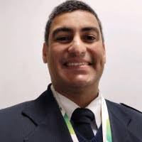 60+ perfis com “Douglas Rosário”