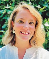 Danielle Mccall's Instagram, Twitter & Facebook