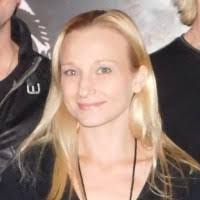 Becky Keating's Instagram, Twitter & Facebook