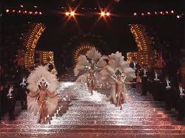 Showgirls would be offensive if it hadn't been hyped (leave your inhibitions at the door winked the us publicity). Going Out Entertainment Scene Don T Let The Showgirl Fade Into History