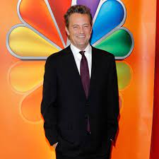 Perry s jung, jung perry. Matthew Perry Starportrat News Bilder Gala De