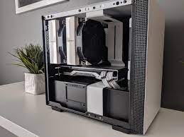That Chromax Cpu Cooler Looks Amazing And Its Amazing Cavi Was Able To Fit It In There Click Through To Learn More About Mini Itx Game Room Design Pc Setup