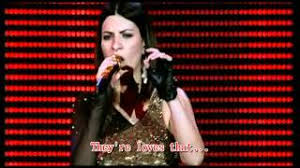 Letra de la cancion amores extranos version 2001 letra. Descargar Mp3 Laura Pausini Amores Extranos Letra 2021 Gratis Musicabajar Com