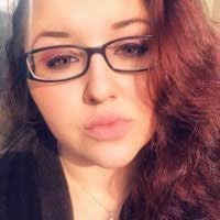 Ashley Souder's Instagram, Twitter & Facebook