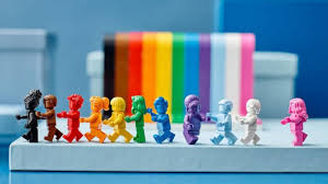 Pride month is considered to be an important holiday, one that details the history of the lgbt pride month is about being proud of who you are, so read more to learn about the lgbt community and. Lego 40516 Everyone Is Awesome Lgbtq Set Zum Pride Month Vorgestellt
