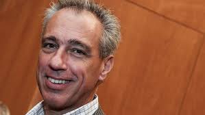 Julio Luis Sanguinetti y su papá contra todos