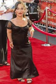 Dwarf Women Pictures Yahoo Search Results Tiny Woman Fashion Little Hotties