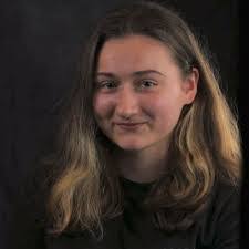 Leah Price's Instagram, Twitter & Facebook