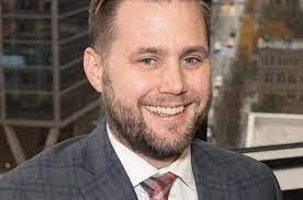 Barry Slosberg's Instagram, Twitter & Facebook