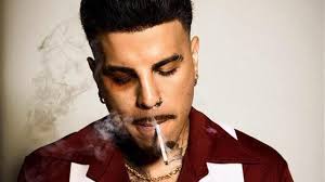 Rauw Alejandro, muy enamorado de sus raíces en 'Cosa nuestra'