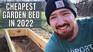 Carpenter recommendations for raised cedar garden beds?