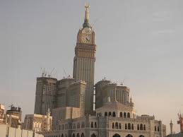 The complex holds several world records, the tallest clock tower in the world and the world's largest clock face. Torres Abraj Al Bait Por Que Se Construyeron Detalles Y Mas 2021