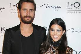 Последние твиты от scott disick (@scottdisick). Kourtney Kardashian Bestatigung Von Baby Nummer 4 Mit Scott Disick Gala De