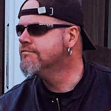 Graham Kerr is 88 today, Happy Birthday Graham 🎁🎂