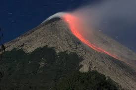 Gunung merapi sejak semalam terpantau 6 kali mengeluarkan lava pijar. Merapi Vulkan Zentraljava Indonesien Infos Volcanodiscovery