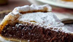 Con un pizzico di fantasia e pochissimi ingredienti potrete creare golose ricette adatte a tutte le occasioni. Torta Di Sfoglia Con Cioccolato E Ricotta Ricetta Preparazione