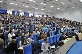 Dar asta nu inseamna ca ai sa lucrezi neaparat in intelligence. Ce Spun StudenÈii Despre Facultatea De ÈtiinÈe Politice Pentru O CarierÄ In Domeniu Ori EÈti Norocos Ori Editia De Dimineata
