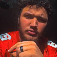 Stream Noah Decker music