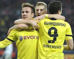 Gotze Reus E Lewandowski Futebol Alemao Futebol Alemao