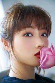石原さとみ ishihara satomi おしゃれまとめの人気アイデア pinterest daniel pto 顔 美人 顔 黒髪 赤リップ