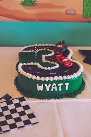 Car Birthday Cake Images For 3 Year Old Boy Diy Radiator Springs Cars Birthday Party Kara S Party Ideas In 2020 Race Car Birthday Party Cars Birthday Cars Birthday Parties