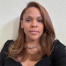 Selena Kent's Instagram, Twitter & Facebook