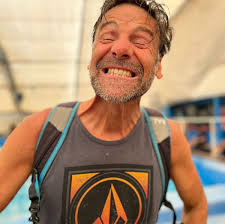 Escuela de Natación👑💜