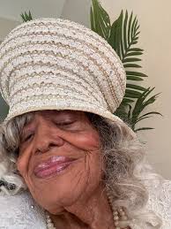 Happy Sunday Blessings!!❤️💐