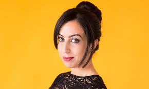 Faïza Guène: “J'aimerais qu'on me définisse par mon style, pas par mes  origines”