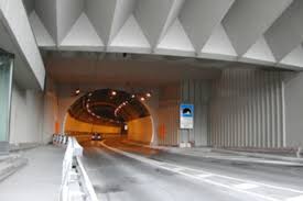 Un inventeur, sommeillier, permit rellement le percement du premier grand tunnel en imaginant sa perforatrice air comprim. Tarifs 2021 Du Tunnel Du Mont Blanc France 123 Savoie