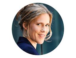 Agency for artists, musicians, magicians...