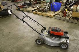 It is self propelled which makes cutting the yard so much easier and faster. Craftsman Eager 1 5 0hp 22 Self Propelled Mower Smith Sales Llc