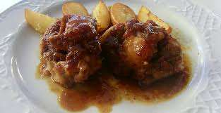 Al final del vídeo incluyo unas cuantas tomas falsas para que nos echemos unas risas, me lo pasé genial cocinando. Ficha De Receta Cola De Toro Al Estilo De La Mesa Redonda De Jerez