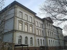 Karmeliter Grundschule Ehemals Gauss Gymnasium Neusprachlich Fur Jungs Gymnasium Grundschule Worms