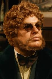 Is it just me or does Gerard look like an Oompa Loompa?