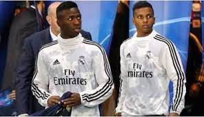 Fans Rodrygo Goes et Vinicius Junior | Colina
