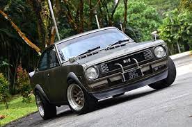 Telah ada juga event modifikasi saat ini yang menyelenggarakan desain mobil roda empat yang sangat modis sekali di seluruh dunia. Datsun B110 Rare Kaki Kereta