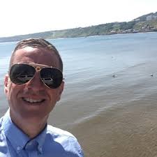 Richard Edwards (@reporterich)