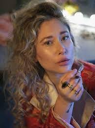 Connie Apicella's Instagram, Twitter & Facebook