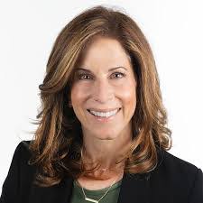 Amy Edelson's Instagram, Twitter & Facebook