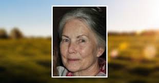 Betty Hinkle's Instagram, Twitter & Facebook