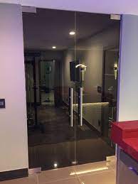 Internal frameless glass doors from fgc are custom made and are perfect for any style of property. Glass Doors Contemporary Home Gym Denver By Denver Glass Interiors Inc Houzz Au
