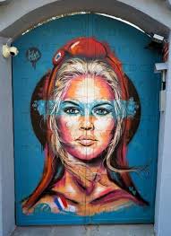 photo courtesy of Eva Martos