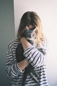 Resultat De Recherche D Images Pour صور بنات مع قطط Cat Photography Crazy Cat Lady Crazy Cats