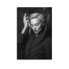 Amazon.com: JJoias Margot Robbie Smoking Poster Home Decor Wall Art Hanging  Picture Print Bedroom Decorative Paintings Room Aesthetic ...