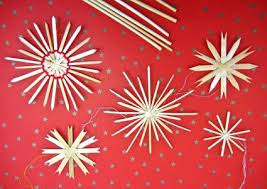 Das grundmaterial zum basteln, bzw. Anleitung Strohsterne Basteln Traditionelle Strohsterne Binden Diy